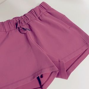Lululemon On The Fly Short 2.5” woven